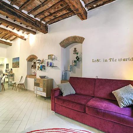 Cozy In The Heart Of Apartman Siena