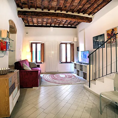 Cozy In The Heart Of Siena