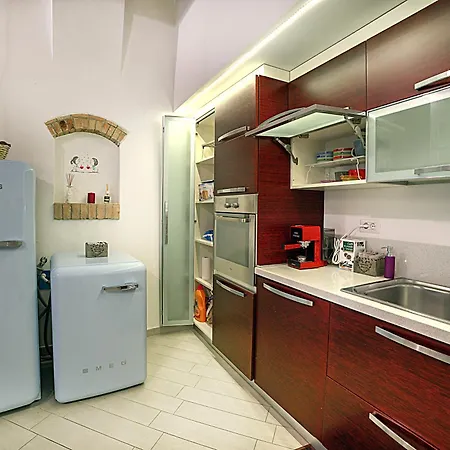 Cozy In The Heart Of Apartman
