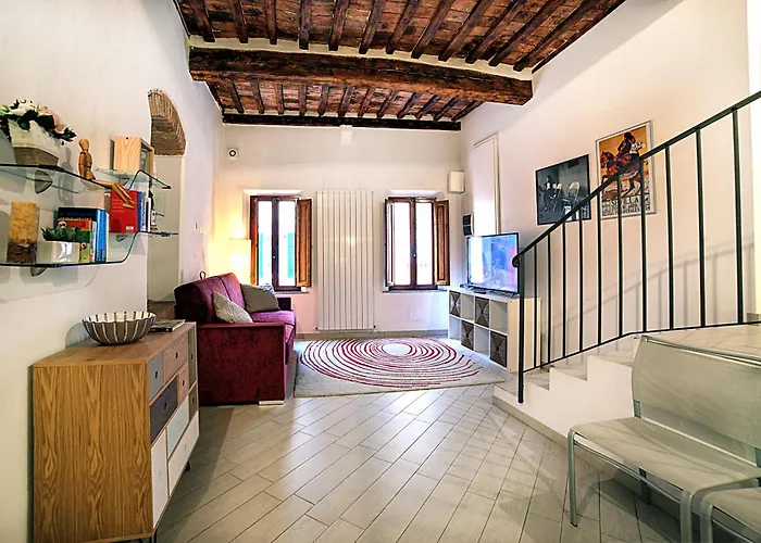 Cozy In The Heart Of Siena