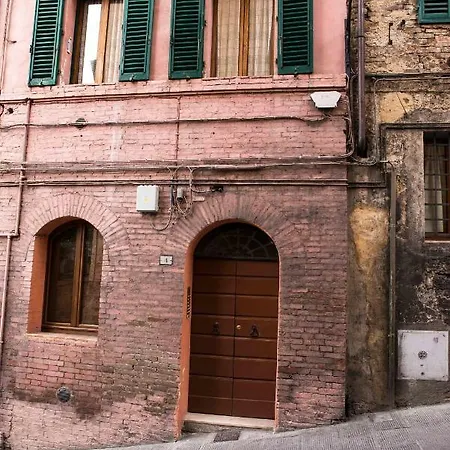 Cozy In The Heart Of Διαμέρισμα